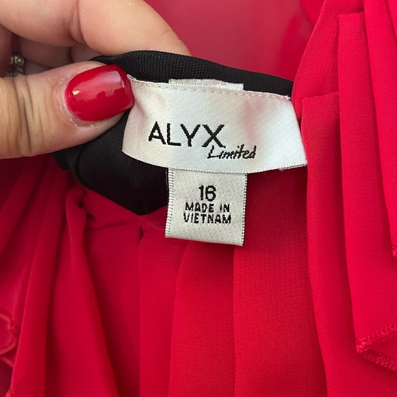 ALYX BELTED DRESS. LIKE NEW! WORN ONCE. SHEATH DRESS WITH RUFFLE ACCENTS. - Picture 12 of 15